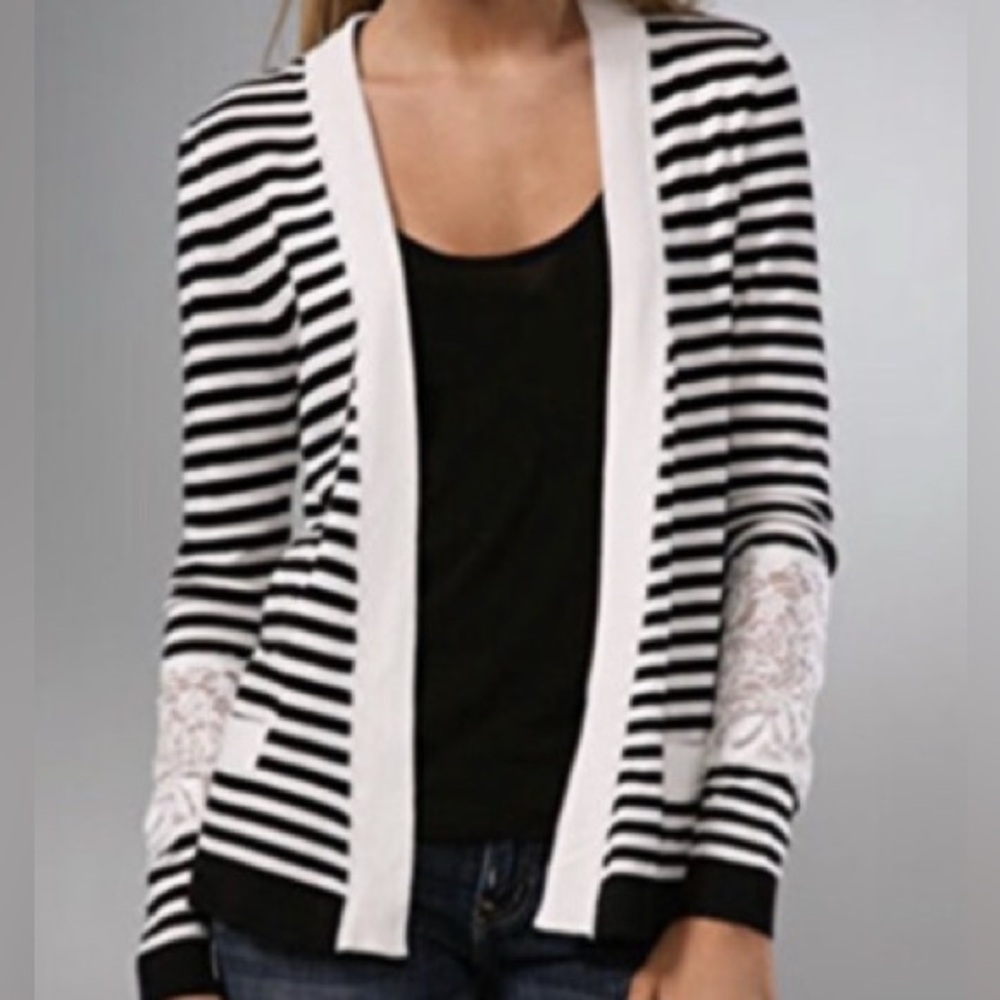 Beyond vintage blk/white stripe lace slve cardigan